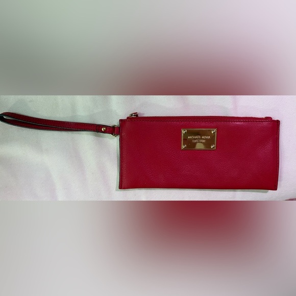Michael Kors Handbags - Michael Kors Cherry Red Wristlet
